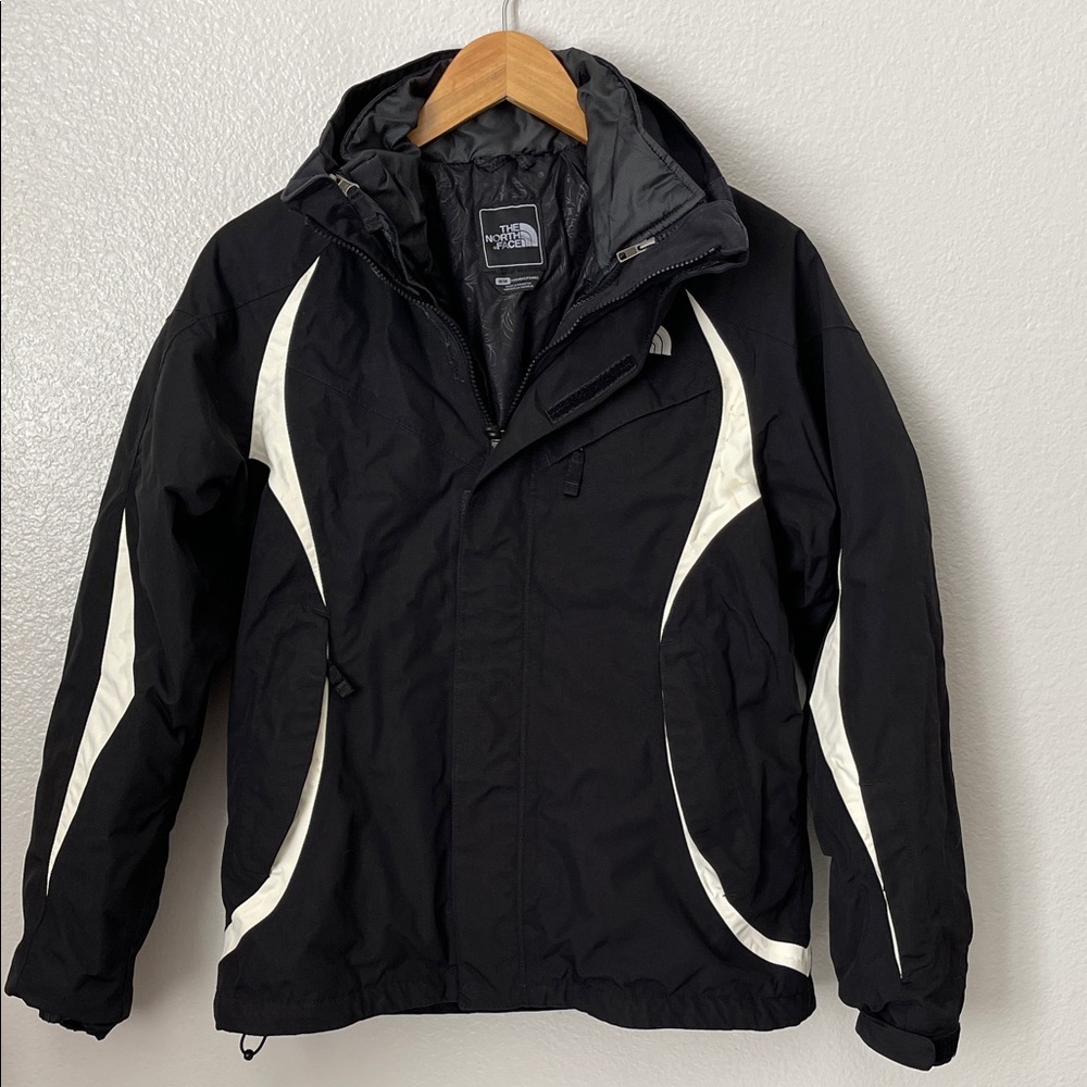 The North Face black & white all weather outdoor snow layered jacket M